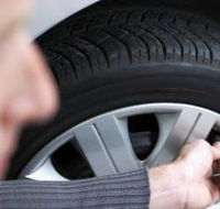 Arnolds Advanced Tyres - Click Find