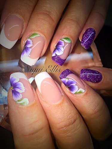 Niqui’s Boutique - Click Find 1