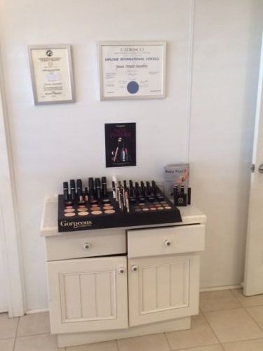 Janine’s Beauty Therapy - Click Find 0