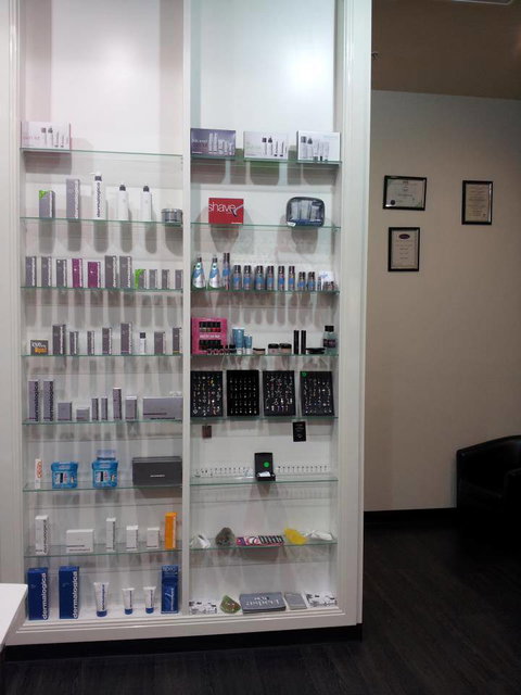 Hand & Body Concepts - Bet 4u 4