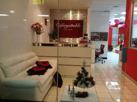 Unforgettable Nails - Bet 4u 1