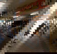Cafe Locomotiva - Lawyer Find
