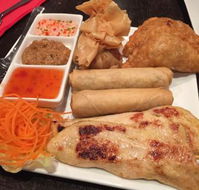 Lime 'n' Chilli Thai Restaurant - Click Find