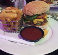 DJ's Diner and Bar - Bridge Guide