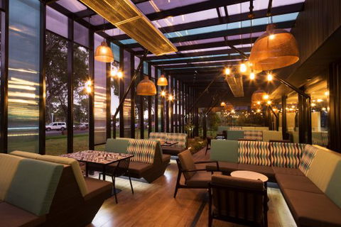 The Dingley Hotel - Click Find 0