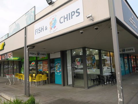 Flipping Out Fish & Chippery - Click Find 0