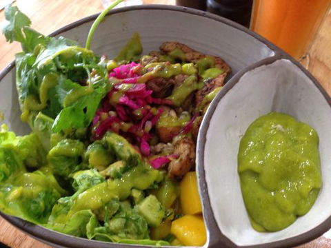 Bees Knees Cafe - Click Find 0