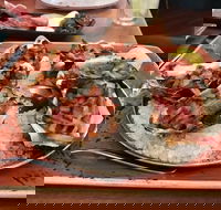 Crave Restaurant - Bet 4u