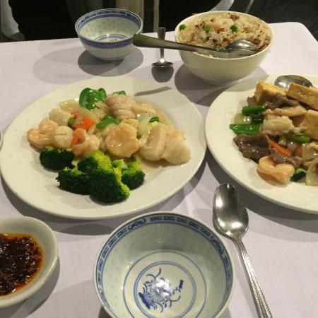 Jade Pavilion Chinese Restaurant - Lawyer Find 0