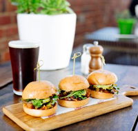 American Hotel Echuca - Click Find