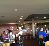 Elgins Hotel - Bet 4u
