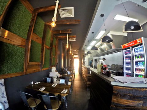 Row Your Boat Fish Bar - Click Find 0