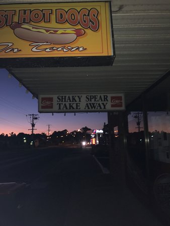 Shaky Spear Milk Bar - Bet 4u 0
