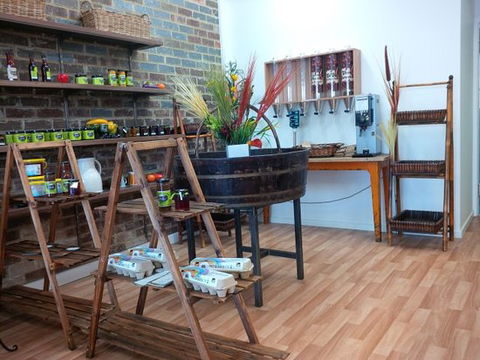 The Green Door Cafe - Click Find 0