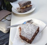 Louttit Bay Cafe und Bakery - Click Find