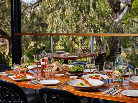 Rinaldo's Casa Cucina - Bridge Guide 0