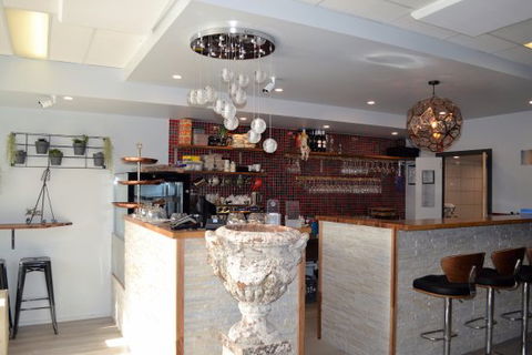 Veraison Restaurant - Click Find 0