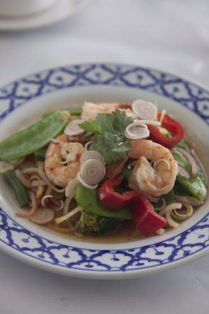 Bacchus Thai Restaurant - Bet 4u 0