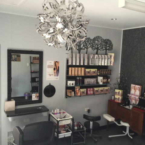Hair With Flair & Beauty - Click Find 1