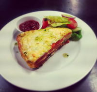 Albert's Cafe - Click Find