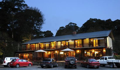 Black Spur Inn - Restaurant - Bridge Guide 0
