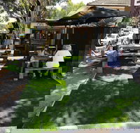 Cafe La Hoot - Click Find