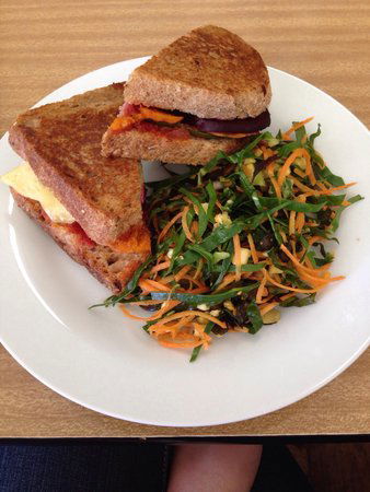 Clove Organic Cafe - Bet 4u 0