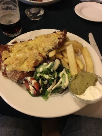 Cunninghams Hotel - Click Find 0