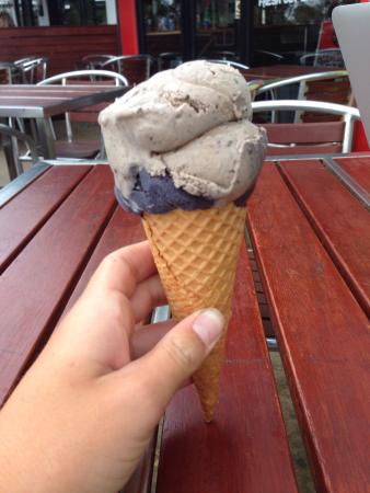 Splash Ice Cream - Bet 4u 0