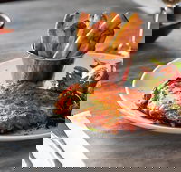 The Royal Hotel Drouin - Click Find