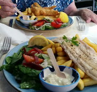 Blue Bee Cafe - Click Find