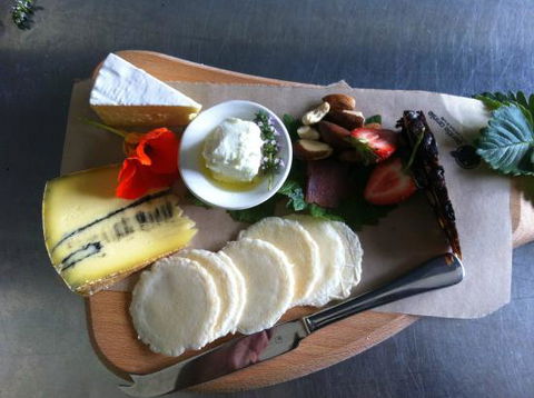 Gentle Annie Berry Gardens & Cafe - Click Find 0