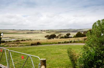 The 12 Apostles Inn / Princetown Tavern - Bet 4u 1