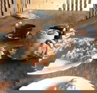 Smokehouse 81 - Click Find