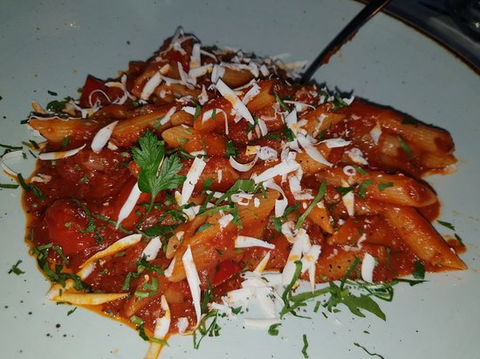 Capanos Pizza - Click Find 0