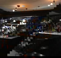 Billy Barry's Hotel - Bridge Guide