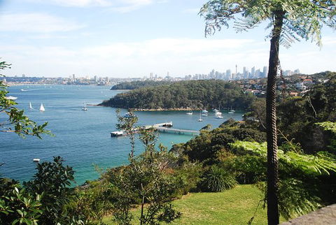 Gunners' Barracks - Bridge Guide 0