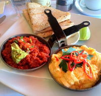 Trio Cafe - Click Find