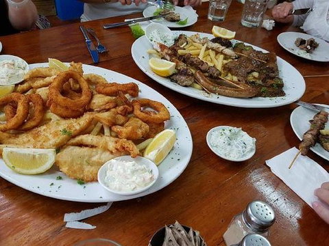 Papou's Kitchen Cafe - Bet 4u 0