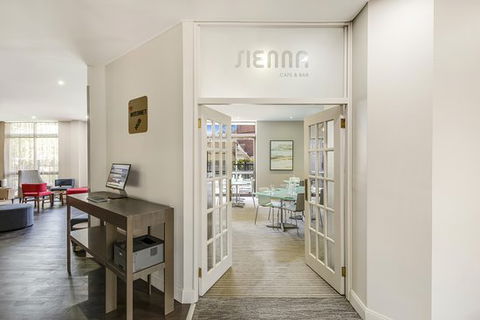 Sienna Cafe & Bar - Lawyer Find 0