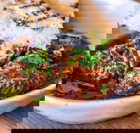 Paddock  Vine - Click Find