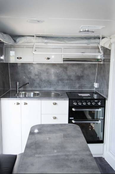 Tullmack Caravans - DBD 7