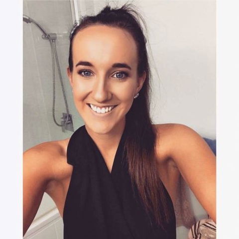 Bronzone Unisex Tanning Studio - Click Find 2