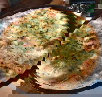Mancinis Italian Restaurant - Bet 4u