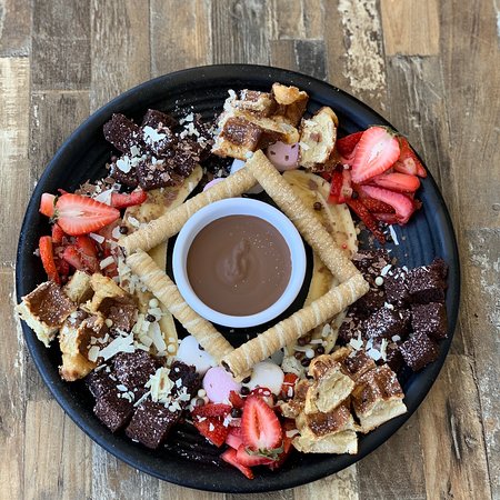 Profiterole Patiesserie - Click Find 0