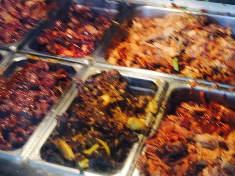 Tiens Hot Bread Shop - Bridge Guide 0