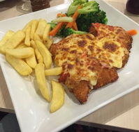 The Grove Brasserie  Grill - Bet 4u