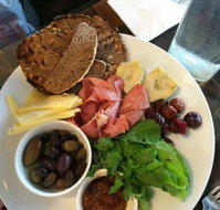 Harvest Store  Kitchen - Bet 4u