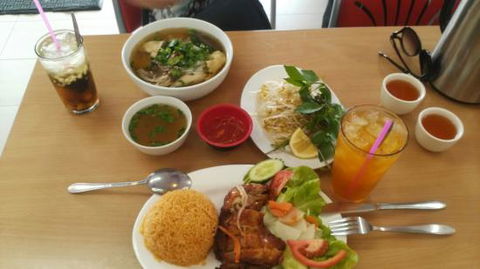 Pho Viet - Bet 4u 0