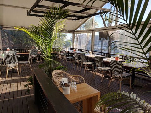 The Quarters Huskisson - Click Find 0